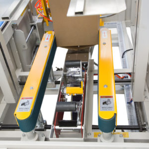 Armadora automática de cajas con máquina selladora de cinta inferior - Modelo CE-40